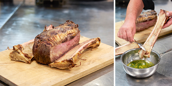 Bereidingsstappen voor het garen van Beef 'n Bones met beenmerg en ribeye. Het beenmerg wordt uit een bot wordt geschraapt voor een topping.